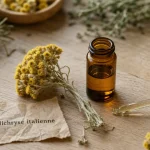 Hélichryse bienfaits : huile essentielle contre bleus et jambes lourdes (flacon ambre)