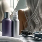 Soin cheveux blancs : shampoing violet anti-reflets jaunes